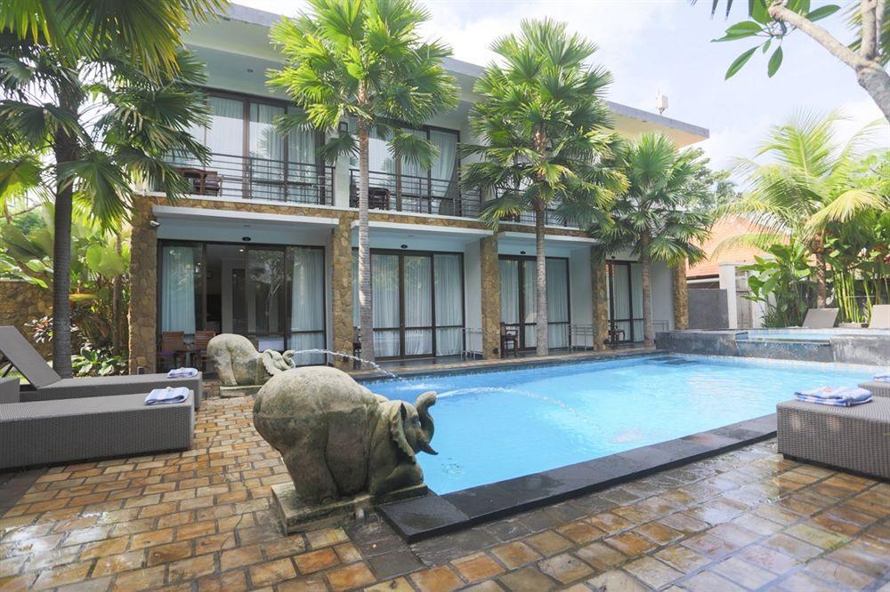 The Grand Sunti Hotel BALI Exterior photo