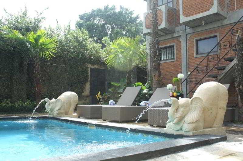 The Grand Sunti Hotel BALI Exterior photo