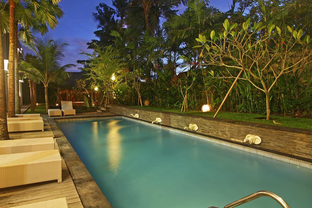 The Grand Sunti Hotel BALI Exterior photo