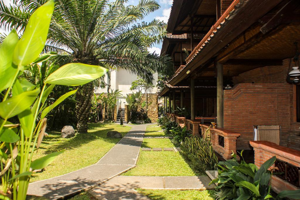 The Grand Sunti Hotel BALI Exterior photo