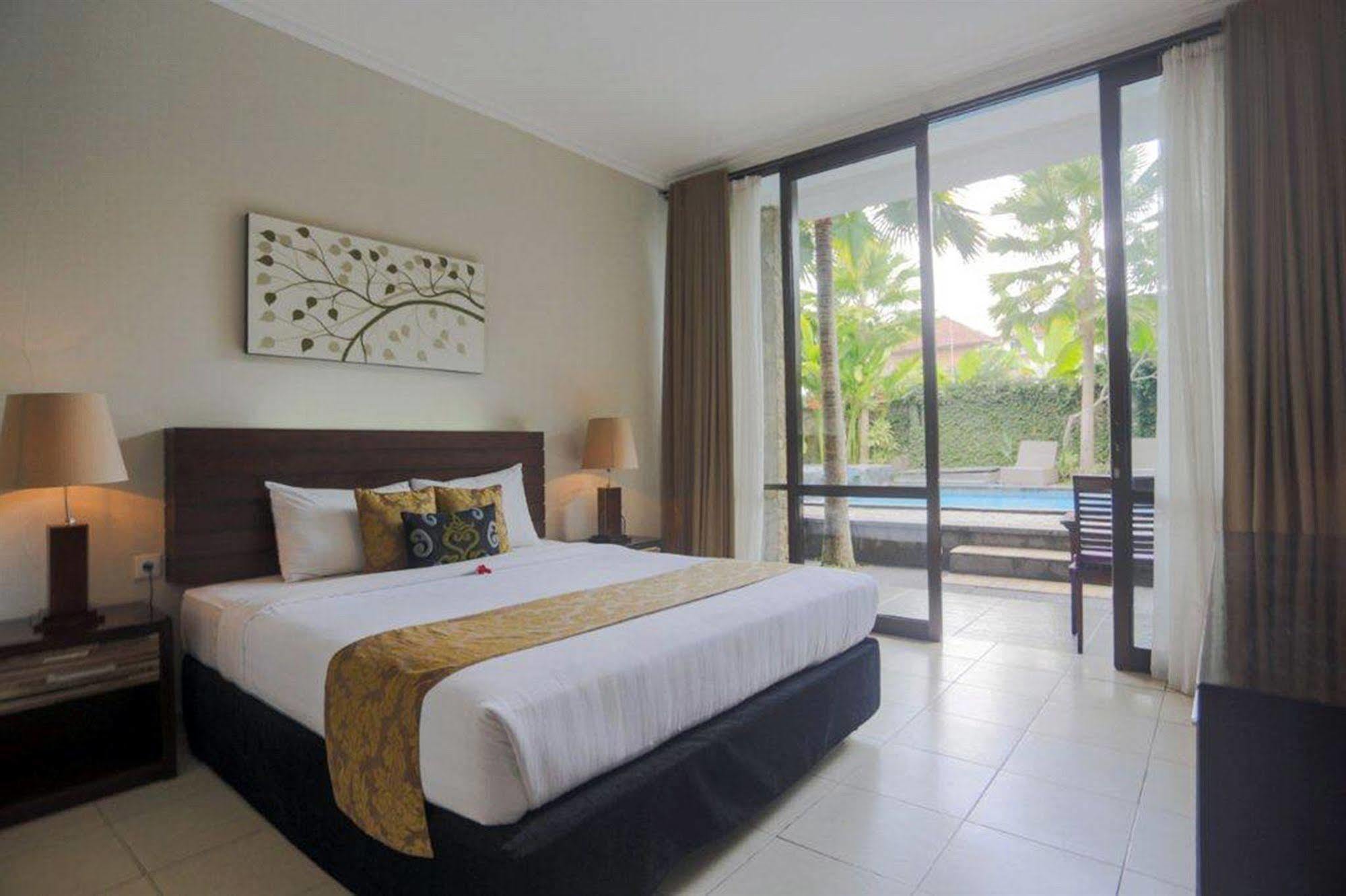 The Grand Sunti Hotel BALI Exterior photo