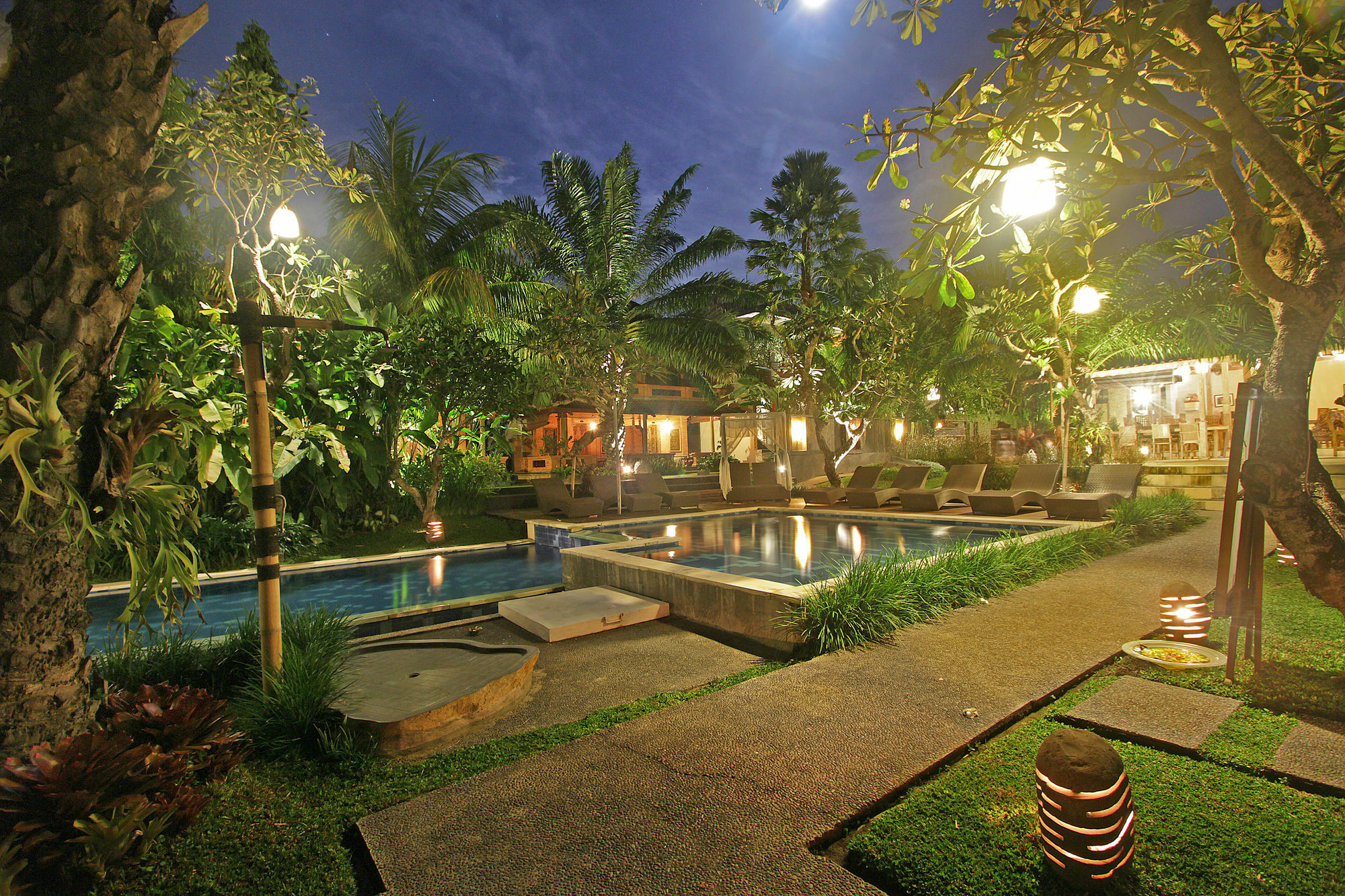 The Grand Sunti Hotel BALI Exterior photo